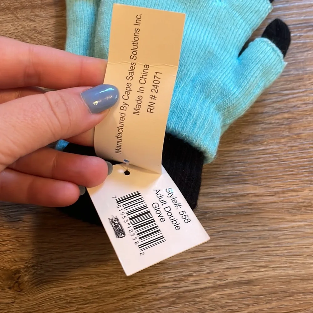NWT Smarttrend Blue & Black Knit 2-in-1 Gloves
